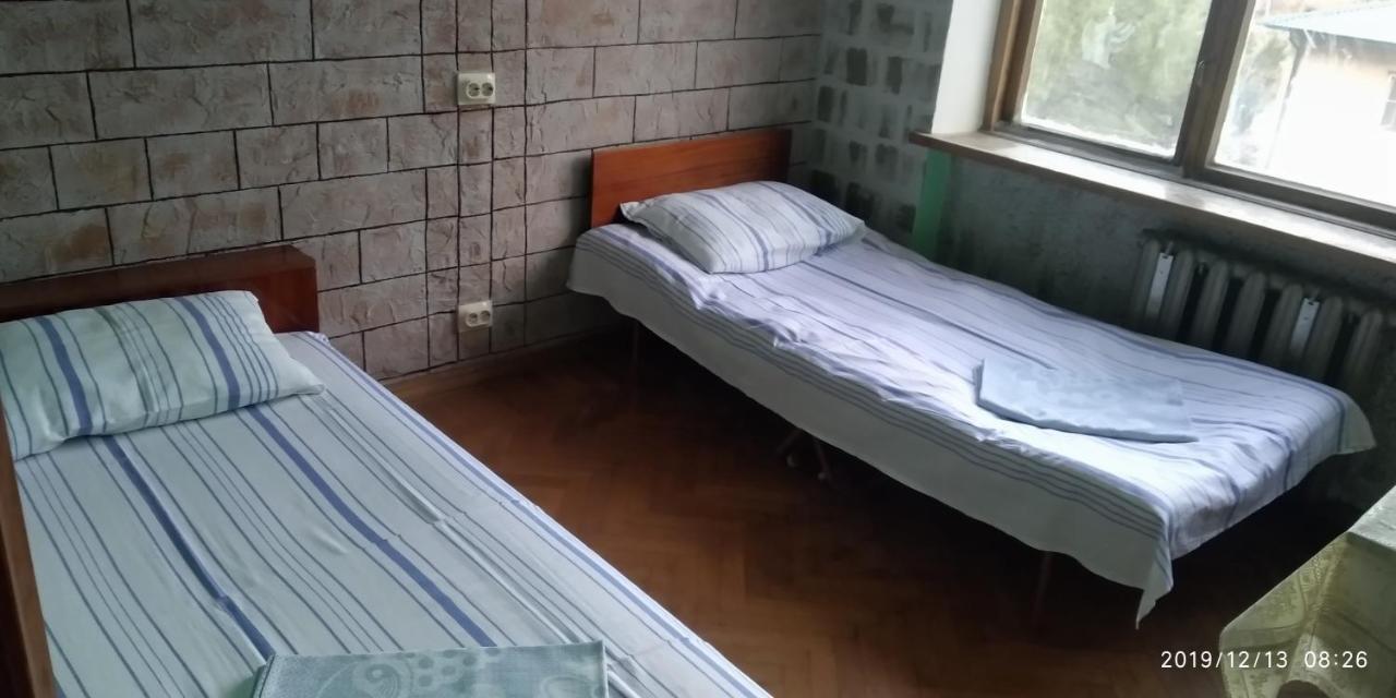 Уютная Комната Gagra Esterno foto