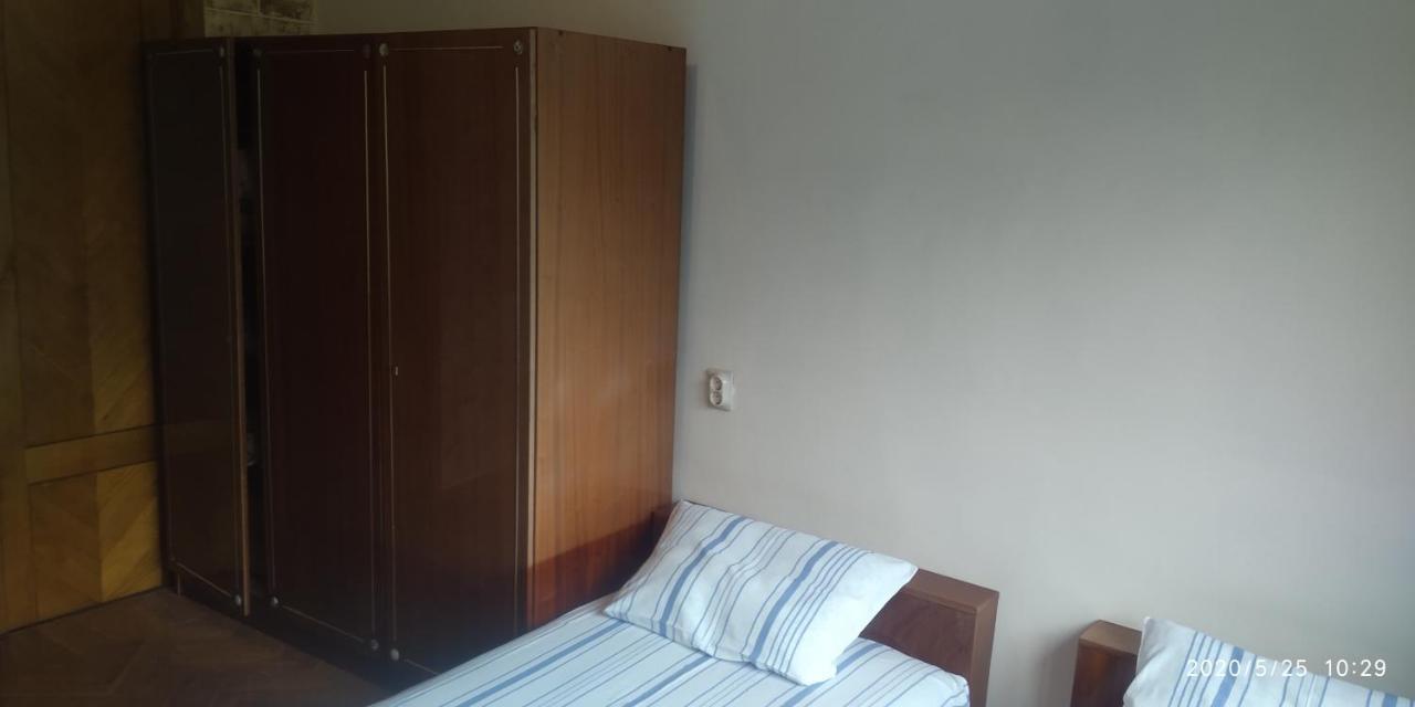 Уютная Комната Gagra Esterno foto